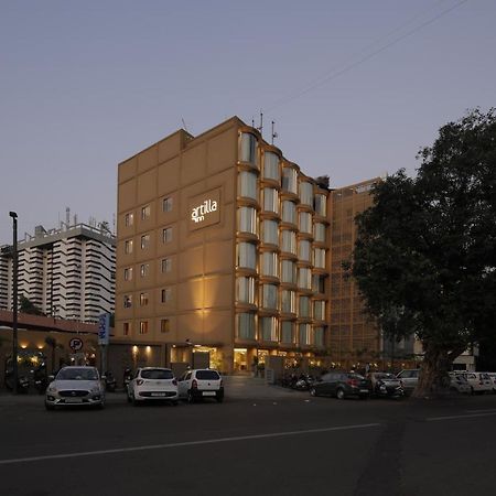 Artilla Inn Amhedabad Dış mekan fotoğraf