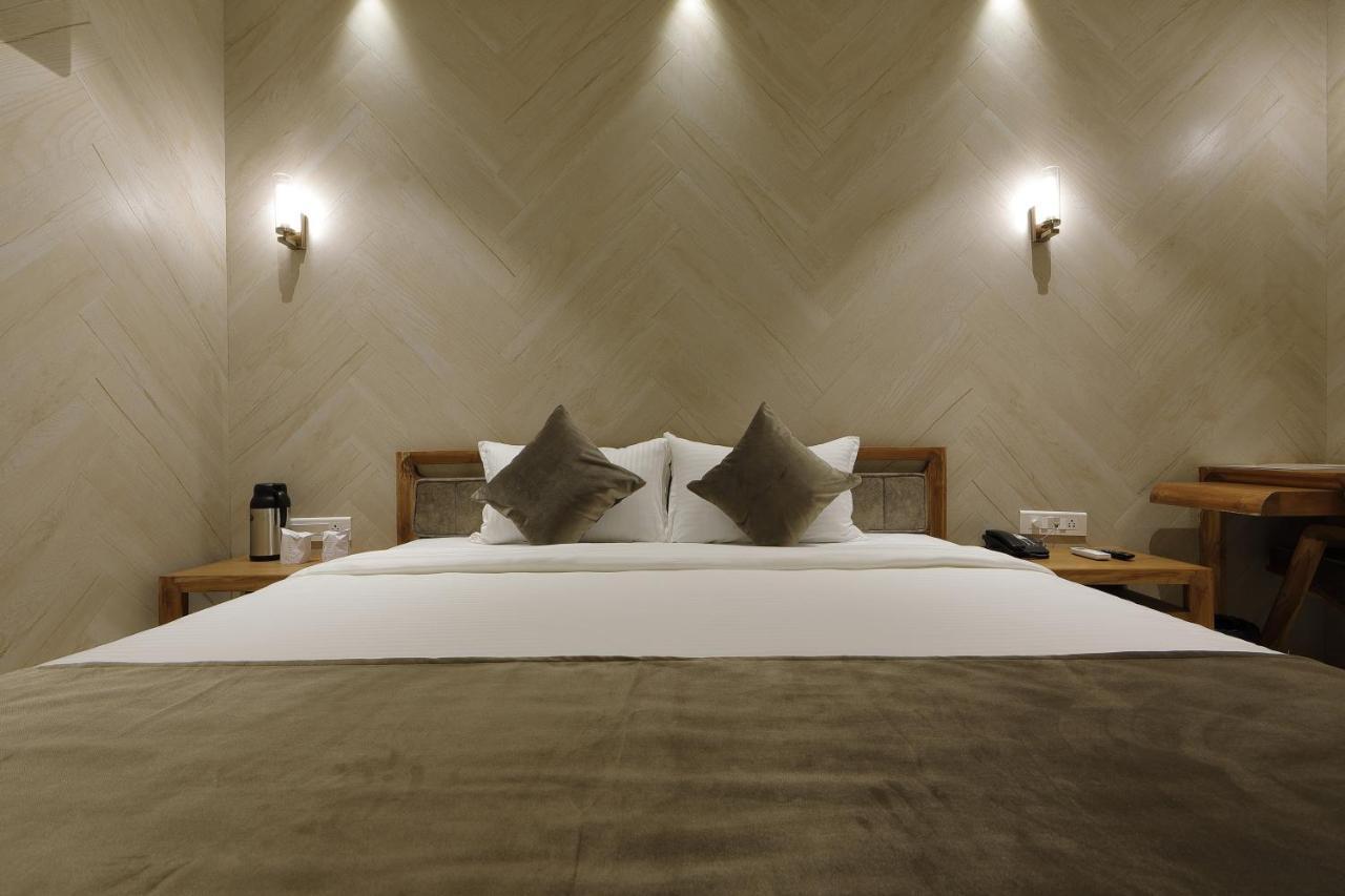 Artilla Inn Amhedabad Dış mekan fotoğraf